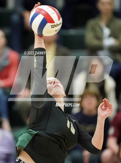 Thumbnail 1 in Oakton @ Langley photogallery.