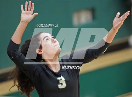 Thumbnail 2 in Oakton @ Langley photogallery.
