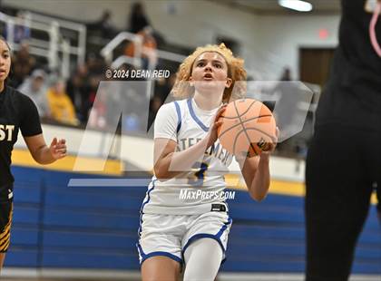 Thumbnail 2 in Joliet West @ Joliet Central photogallery.