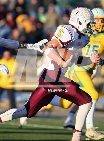 Thumbnail 2 in Osborne vs. St. Francis (KSHSAA 8M D1 Final) photogallery.