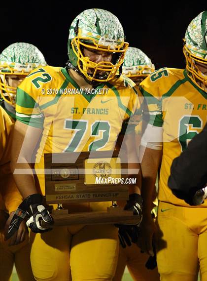 Thumbnail 3 in Osborne vs. St. Francis (KSHSAA 8M D1 Final) photogallery.