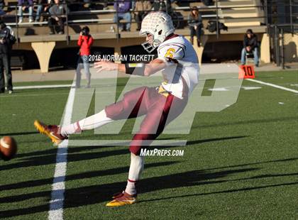Thumbnail 1 in Osborne vs. St. Francis (KSHSAA 8M D1 Final) photogallery.