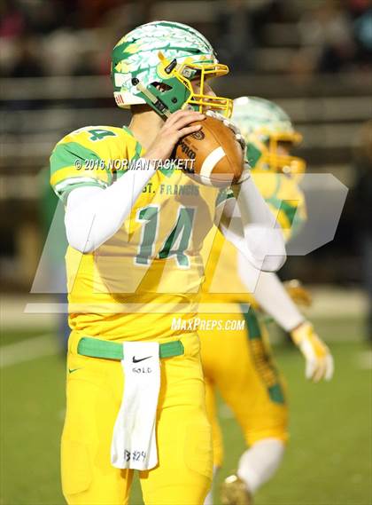 Thumbnail 3 in Osborne vs. St. Francis (KSHSAA 8M D1 Final) photogallery.