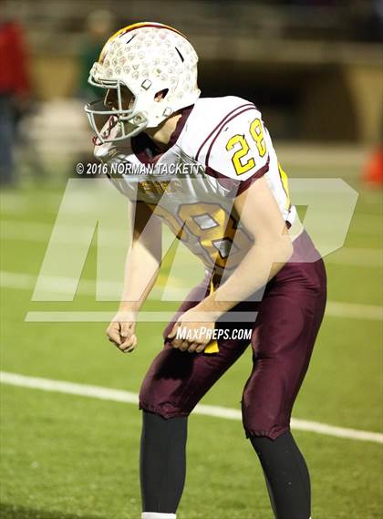 Thumbnail 1 in Osborne vs. St. Francis (KSHSAA 8M D1 Final) photogallery.