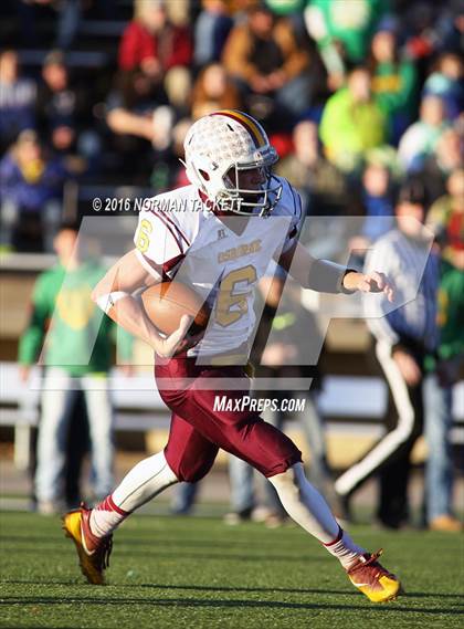Thumbnail 2 in Osborne vs. St. Francis (KSHSAA 8M D1 Final) photogallery.