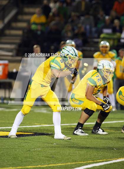 Thumbnail 1 in Osborne vs. St. Francis (KSHSAA 8M D1 Final) photogallery.