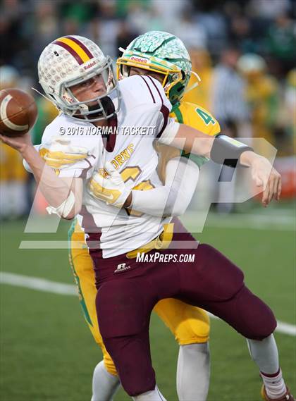 Thumbnail 2 in Osborne vs. St. Francis (KSHSAA 8M D1 Final) photogallery.