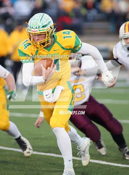 Thumbnail 2 in Osborne vs. St. Francis (KSHSAA 8M D1 Final) photogallery.