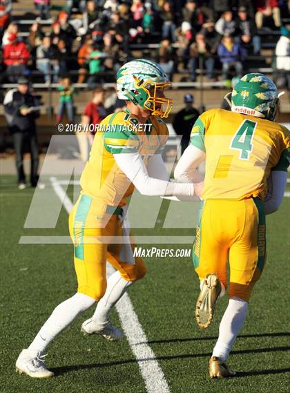 Thumbnail 3 in Osborne vs. St. Francis (KSHSAA 8M D1 Final) photogallery.