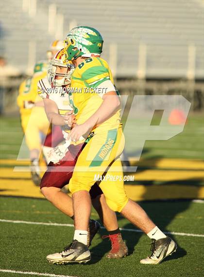 Thumbnail 2 in Osborne vs. St. Francis (KSHSAA 8M D1 Final) photogallery.