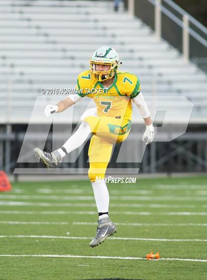 Thumbnail 1 in Osborne vs. St. Francis (KSHSAA 8M D1 Final) photogallery.