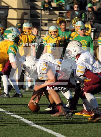 Thumbnail 2 in Osborne vs. St. Francis (KSHSAA 8M D1 Final) photogallery.