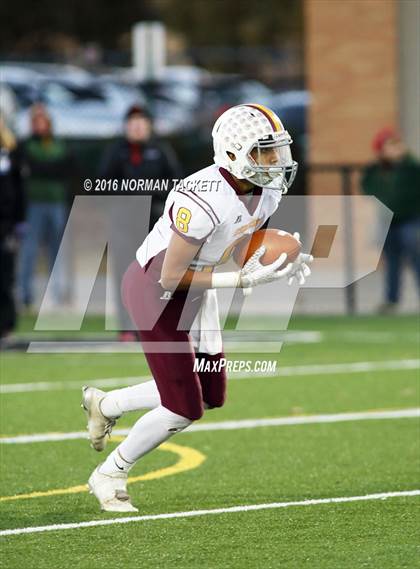 Thumbnail 2 in Osborne vs. St. Francis (KSHSAA 8M D1 Final) photogallery.