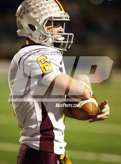 Thumbnail 2 in Osborne vs. St. Francis (KSHSAA 8M D1 Final) photogallery.