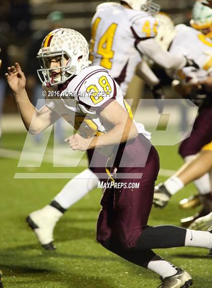 Thumbnail 1 in Osborne vs. St. Francis (KSHSAA 8M D1 Final) photogallery.