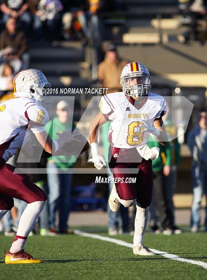 Thumbnail 3 in Osborne vs. St. Francis (KSHSAA 8M D1 Final) photogallery.