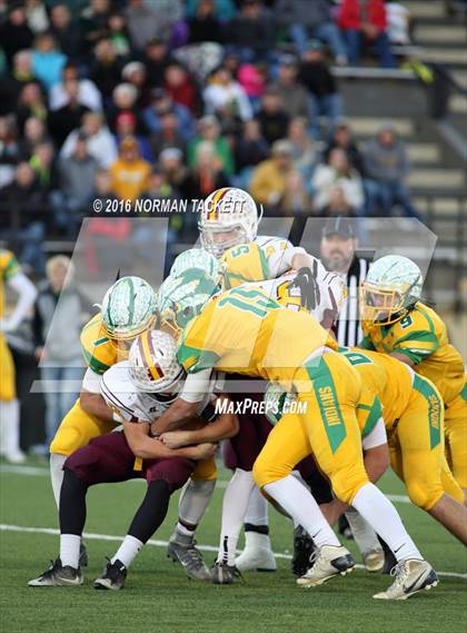 Thumbnail 3 in Osborne vs. St. Francis (KSHSAA 8M D1 Final) photogallery.