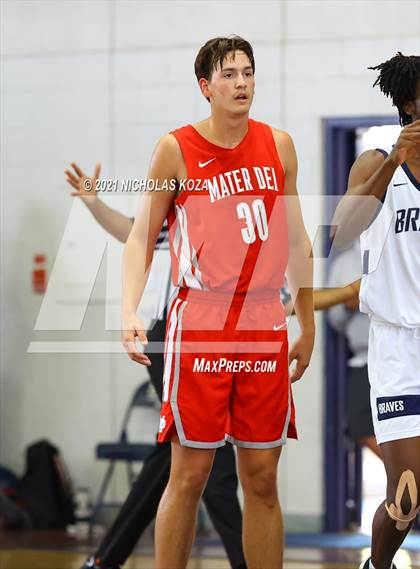 Thumbnail 3 in Mater Dei vs. St. John Bosco photogallery.