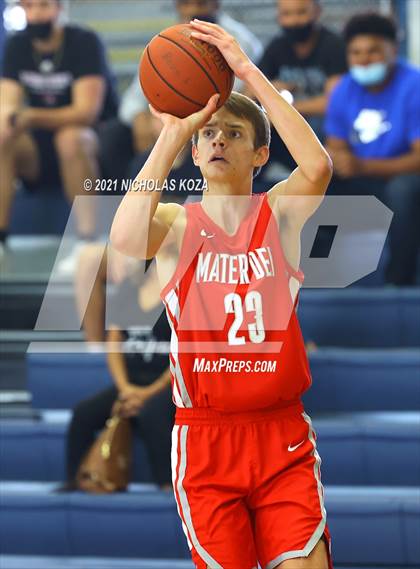 Thumbnail 1 in Mater Dei vs. St. John Bosco photogallery.