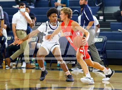 Thumbnail 3 in Mater Dei vs. St. John Bosco photogallery.