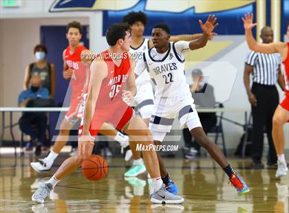 Thumbnail 2 in Mater Dei vs. St. John Bosco photogallery.