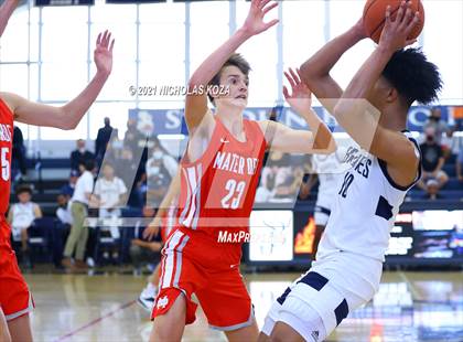 Thumbnail 2 in Mater Dei vs. St. John Bosco photogallery.