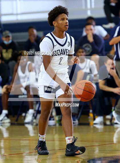 Thumbnail 2 in Mater Dei vs. St. John Bosco photogallery.