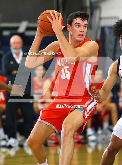 Thumbnail 3 in Mater Dei vs. St. John Bosco photogallery.