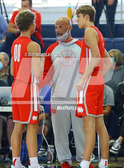 Thumbnail 1 in Mater Dei vs. St. John Bosco photogallery.