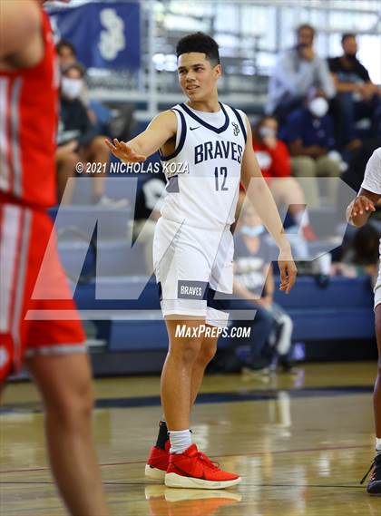 Thumbnail 2 in Mater Dei vs. St. John Bosco photogallery.