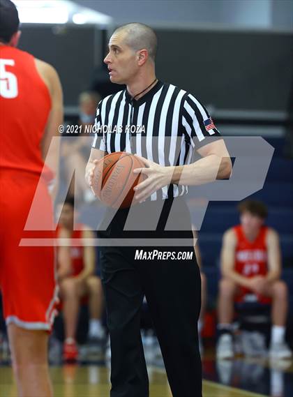 Thumbnail 1 in Mater Dei vs. St. John Bosco photogallery.