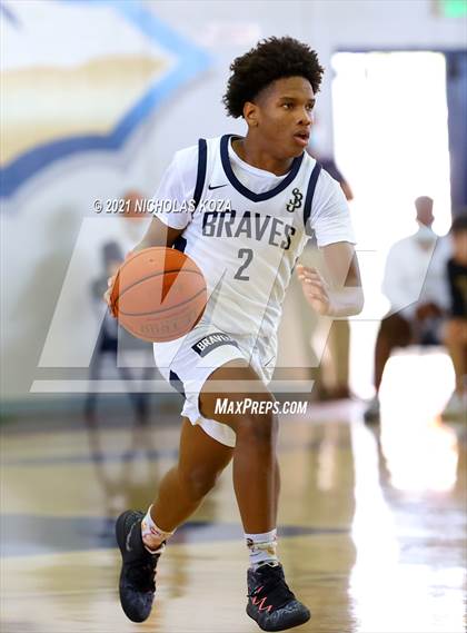 Thumbnail 3 in Mater Dei vs. St. John Bosco photogallery.