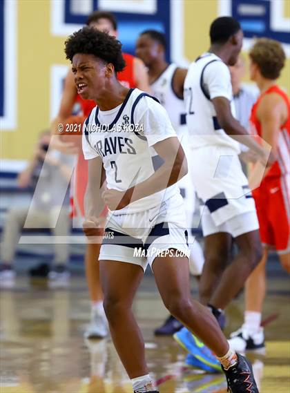 Thumbnail 2 in Mater Dei vs. St. John Bosco photogallery.