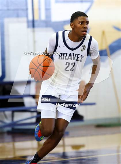 Thumbnail 2 in Mater Dei vs. St. John Bosco photogallery.