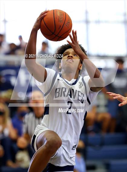 Thumbnail 1 in Mater Dei vs. St. John Bosco photogallery.