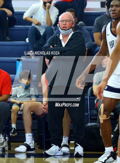 Thumbnail 2 in Mater Dei vs. St. John Bosco photogallery.