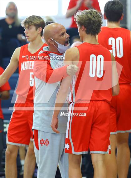 Thumbnail 1 in Mater Dei vs. St. John Bosco photogallery.