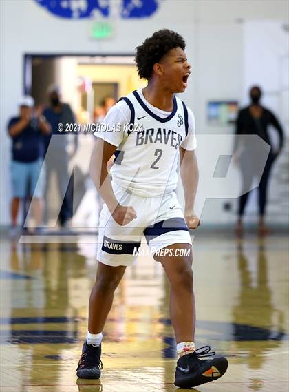 Thumbnail 1 in Mater Dei vs. St. John Bosco photogallery.
