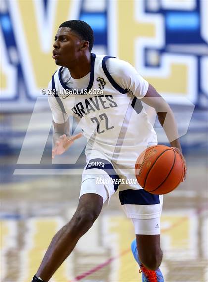 Thumbnail 2 in Mater Dei vs. St. John Bosco photogallery.