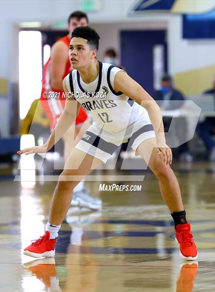 Thumbnail 2 in Mater Dei vs. St. John Bosco photogallery.