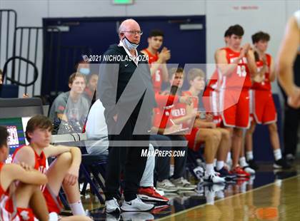 Thumbnail 3 in Mater Dei vs. St. John Bosco photogallery.