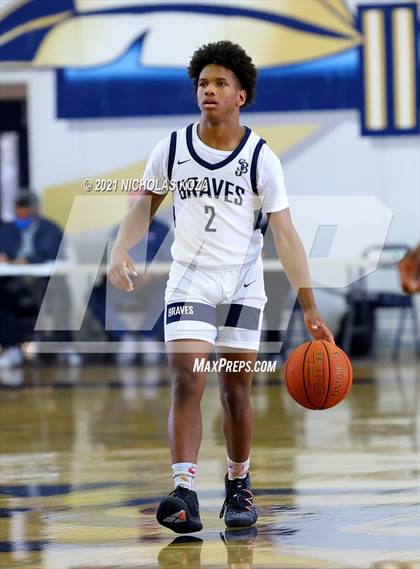 Thumbnail 2 in Mater Dei vs. St. John Bosco photogallery.