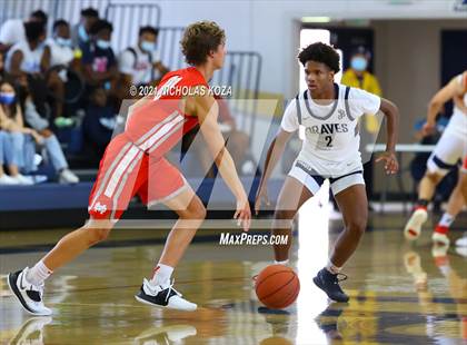 Thumbnail 1 in Mater Dei vs. St. John Bosco photogallery.