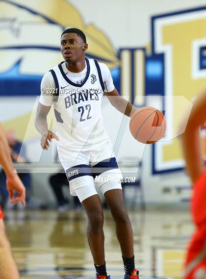 Thumbnail 1 in Mater Dei vs. St. John Bosco photogallery.