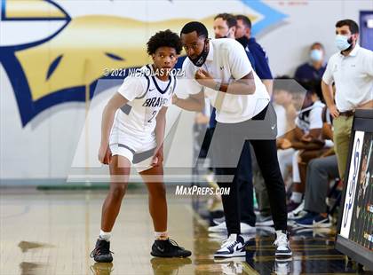 Thumbnail 3 in Mater Dei vs. St. John Bosco photogallery.