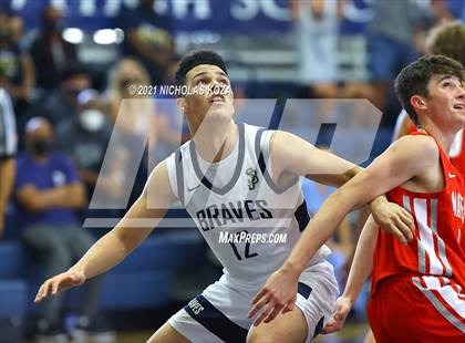 Thumbnail 3 in Mater Dei vs. St. John Bosco photogallery.