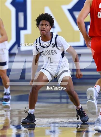 Thumbnail 3 in Mater Dei vs. St. John Bosco photogallery.