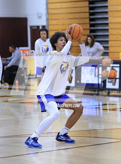 Thumbnail 1 in El Camino Real vs  Golden Valley (Annual Bob Hawking Simi Valley Tip-Off Classic) photogallery.