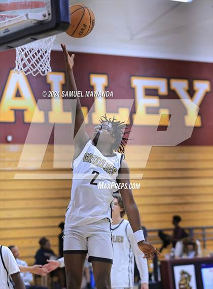 Thumbnail 3 in El Camino Real vs  Golden Valley (Annual Bob Hawking Simi Valley Tip-Off Classic) photogallery.
