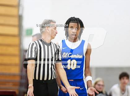 Thumbnail 3 in El Camino Real vs  Golden Valley (Annual Bob Hawking Simi Valley Tip-Off Classic) photogallery.